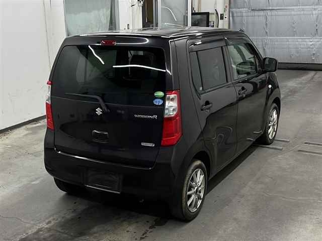 SUZUKI WAGON R 2013