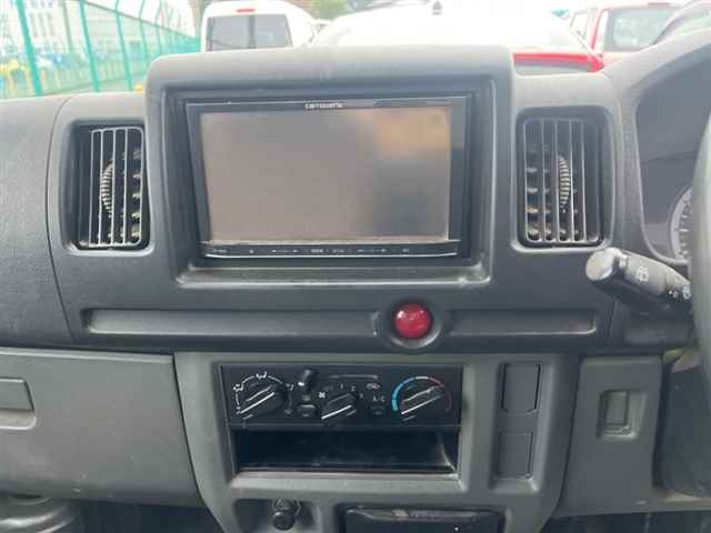 MITSUBISHI MINICAB VAN 2012