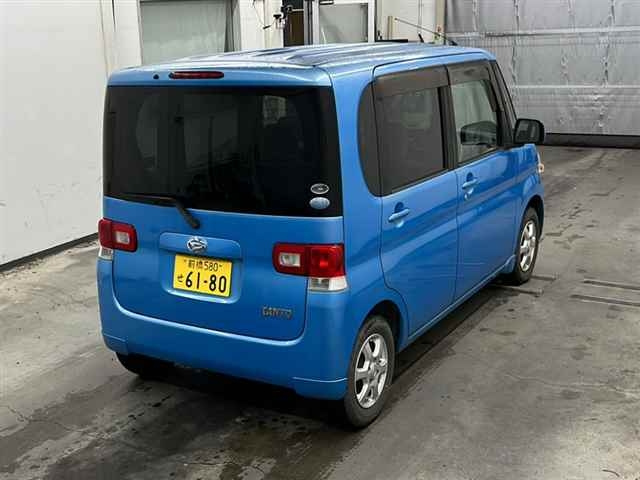DAIHATSU TANTO 2008