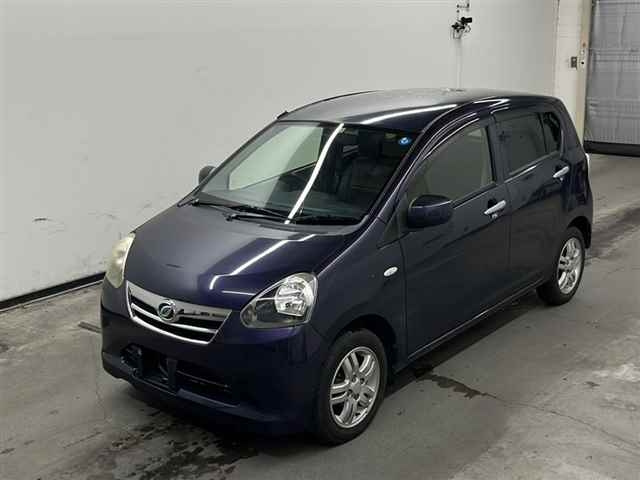 DAIHATSU MIRA E S 2012