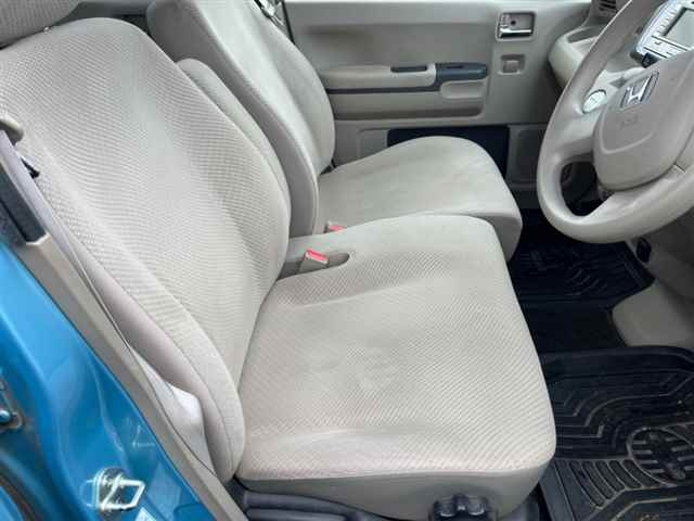 HONDA LIFE 2011