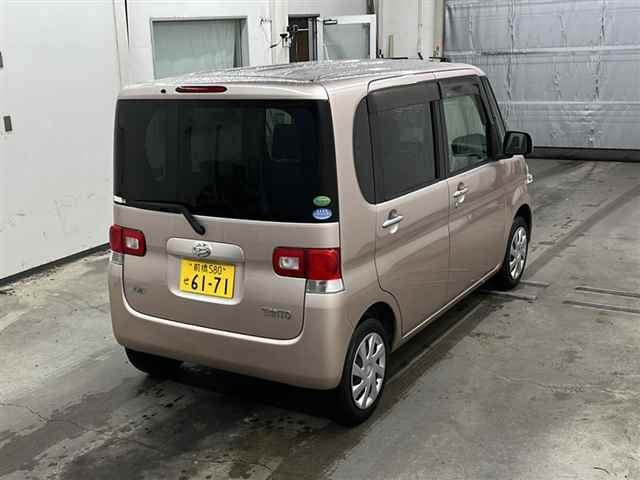 DAIHATSU TANTO 2013
