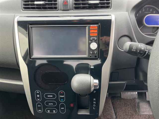 MITSUBISHI EK CUSTOM 2013