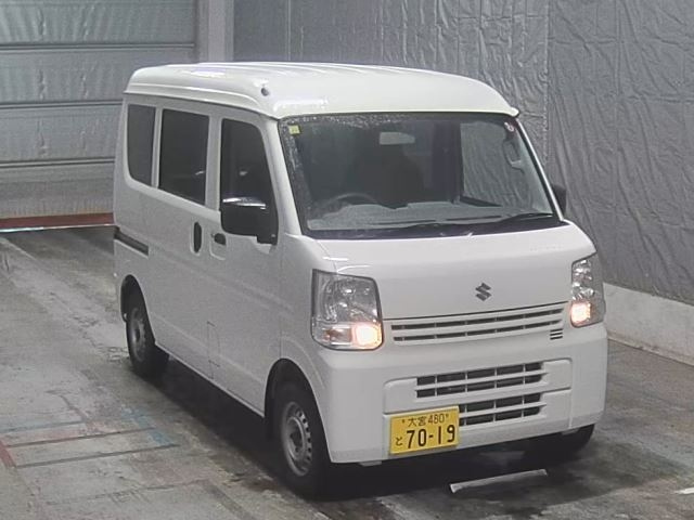 SUZUKI EVERY 2023