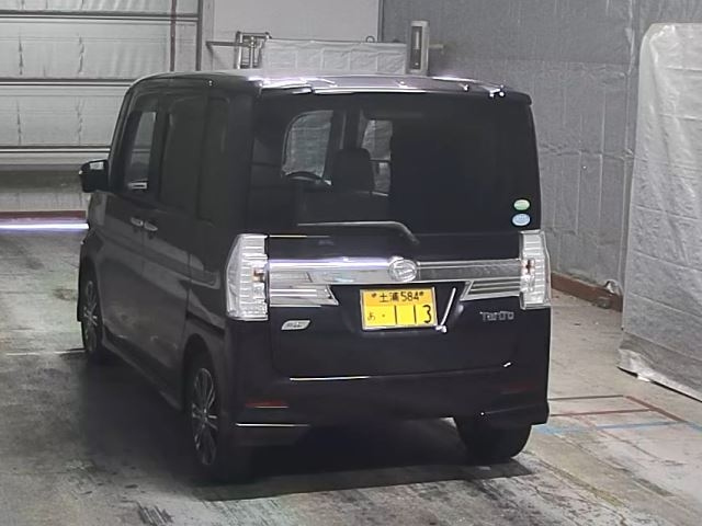 DAIHATSU TANTO 2014