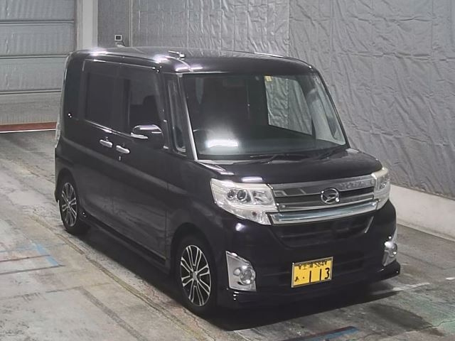 DAIHATSU TANTO 2014