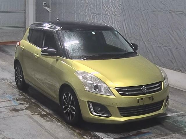 SUZUKI SWIFT 2015