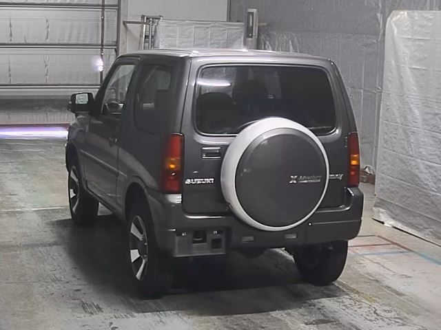 SUZUKI JIMNY 2011