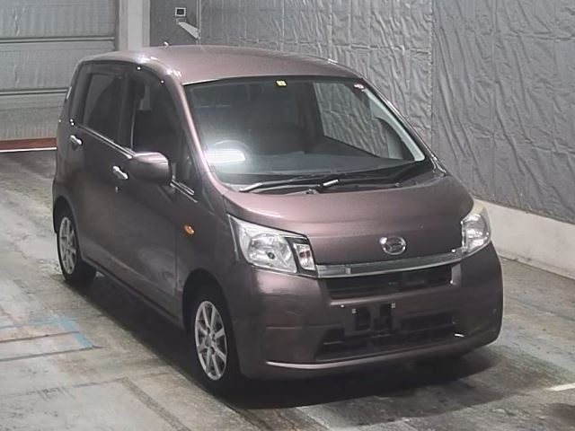 DAIHATSU MOVE 2013
