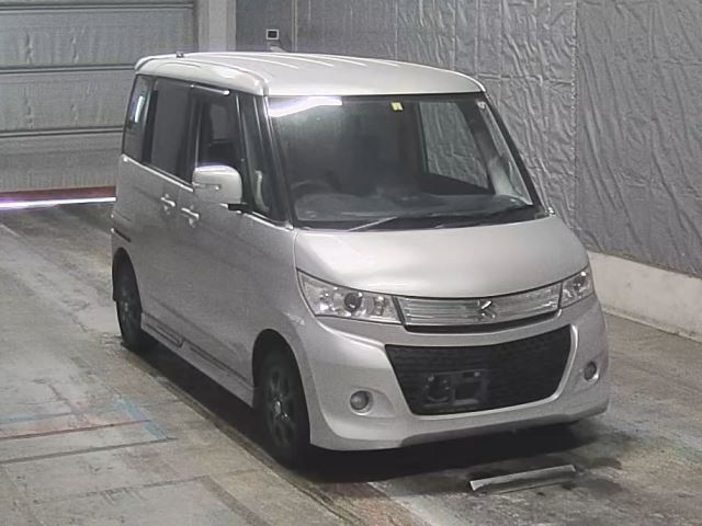 SUZUKI PALETTE 2010