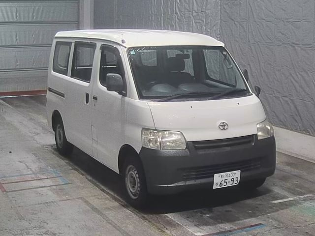TOYOTA LITE ACE VAN 2015