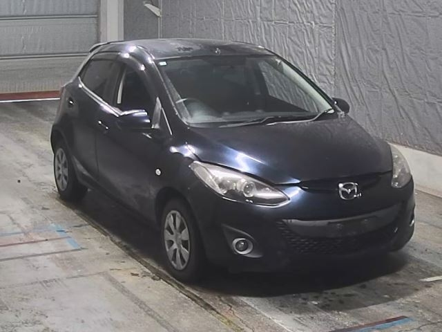 MAZDA DEMIO 2012
