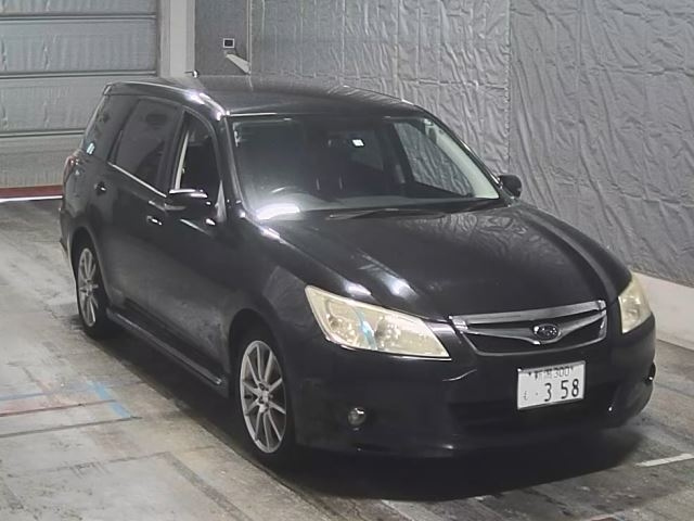 SUBARU EXIGA 2010