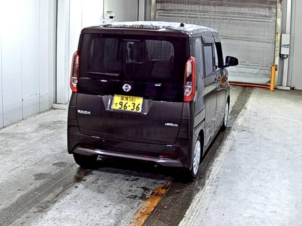 NISSAN ROOX 2022