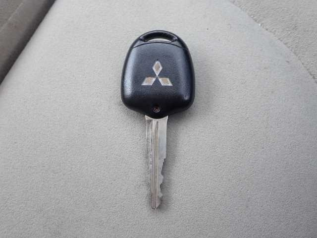 MITSUBISHI COLT 2009