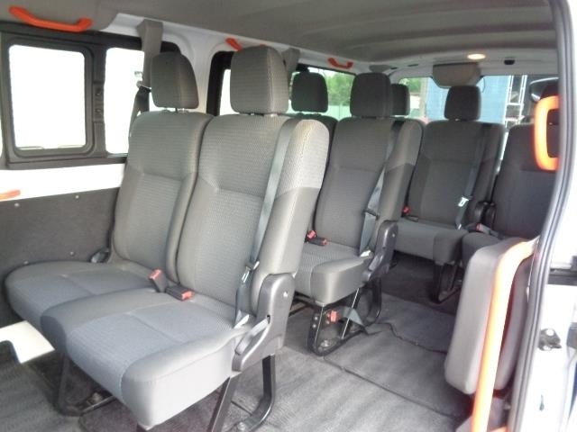 NISSAN CARAVAN 2014