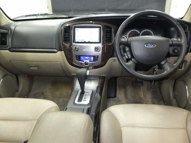 FORD ESCAPE 2009