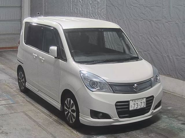 SUZUKI SOLIO 2014