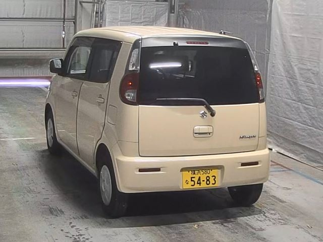SUZUKI MRWAGON 2011