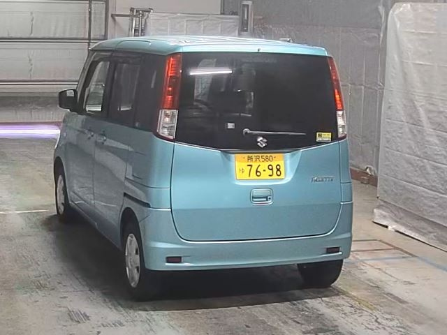 SUZUKI PALETTE 2010