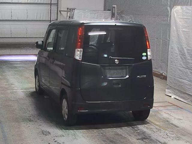 SUZUKI PALETTE 2012