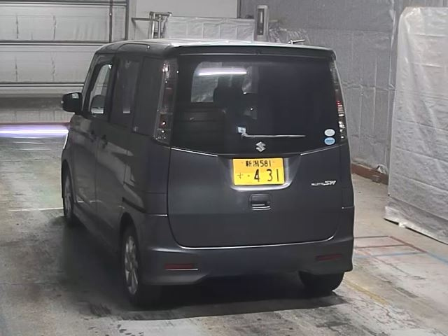 SUZUKI PALETTE 2010