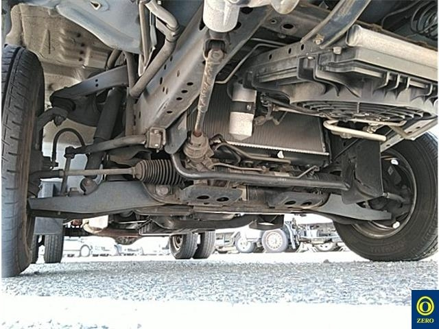 MAZDA BONGO 2013