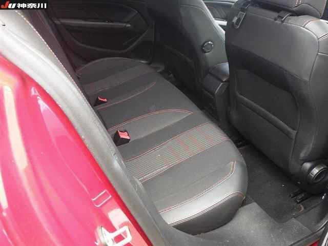 PEUGEOT 308 2019