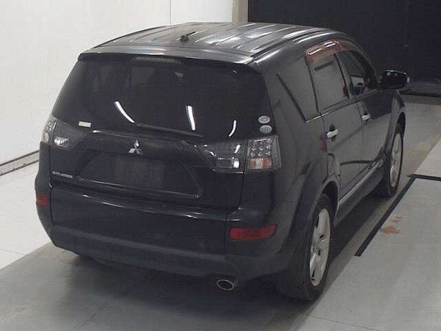 MITSUBISHI OUTLANDER 2009