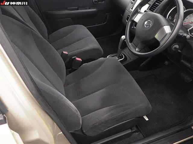 NISSAN TIIDA LATIO 2011