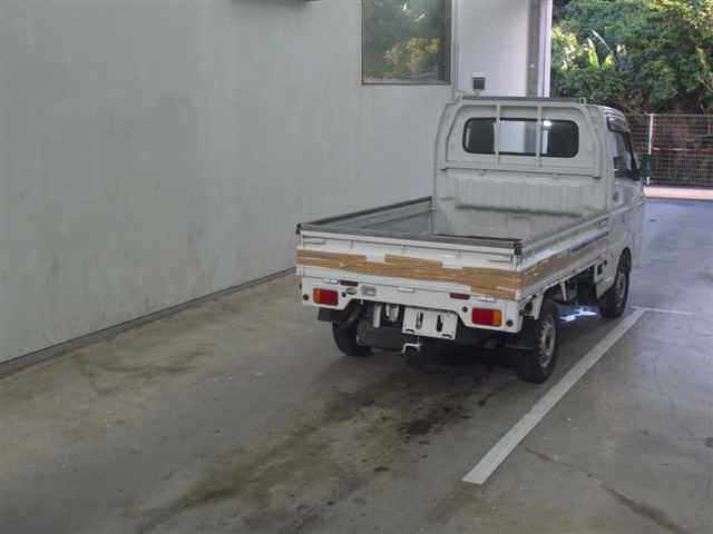 MITSUBISHI MINICAB TRUCK 2018