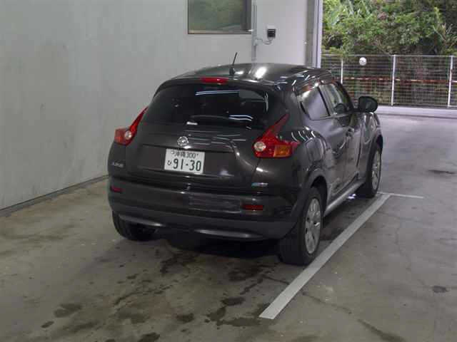 NISSAN JUKE 2011