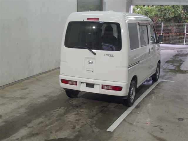 DAIHATSU HIJET VAN 2015