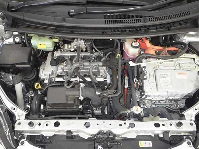 TOYOTA AQUA 2018