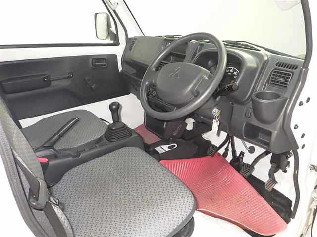 MITSUBISHI MINICAB TRUCK 2020