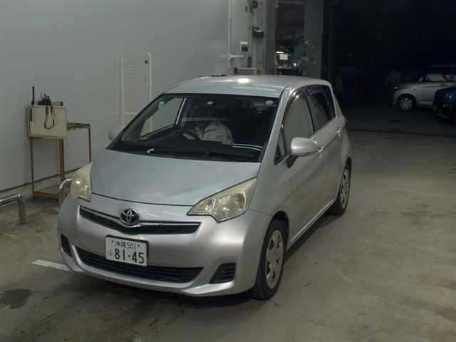 TOYOTA RACTIS 2013