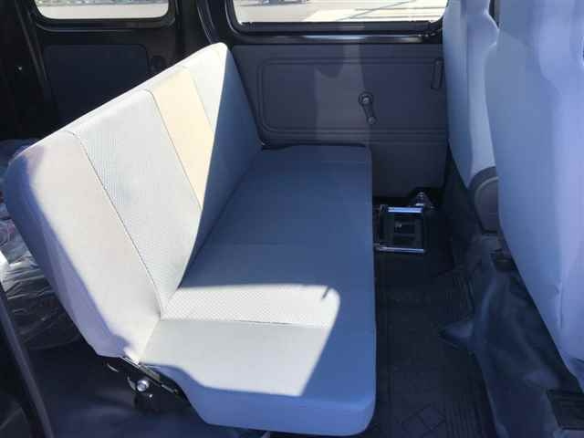 DAIHATSU HIJET VAN 2010