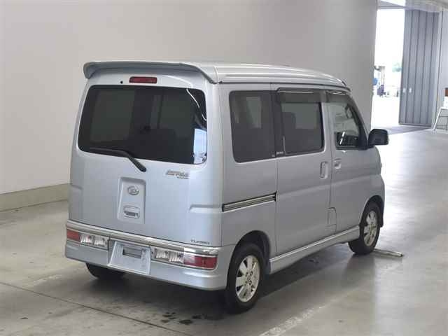 DAIHATSU ATRAI WAGON 2010