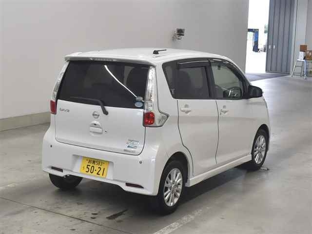 NISSAN DAYZ 2015