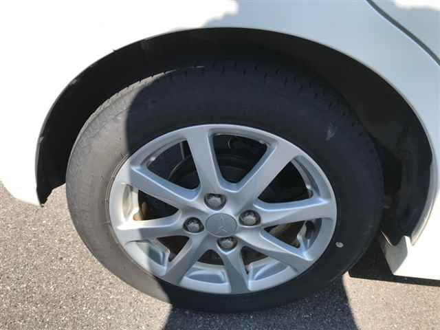 DAIHATSU MOVE 2013