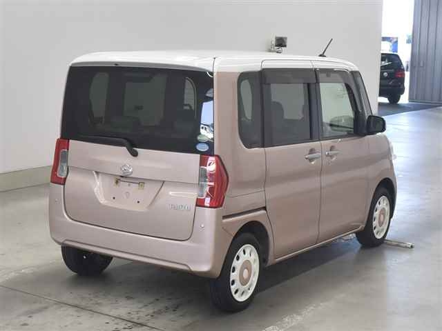 DAIHATSU TANTO 2017