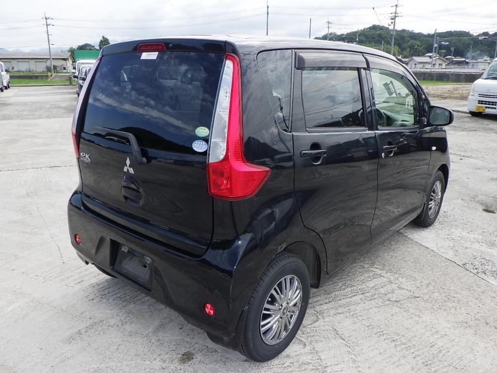 MITSUBISHI EK WAGON 2013