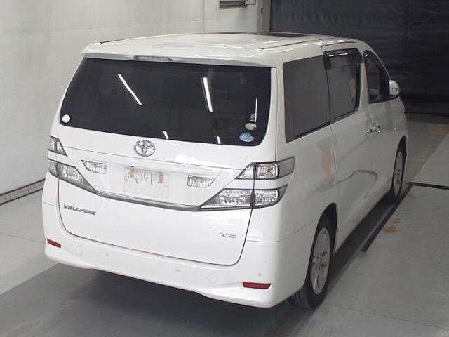 TOYOTA VELLFIRE 2009