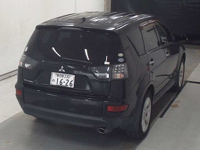MITSUBISHI OUTLANDER 2010