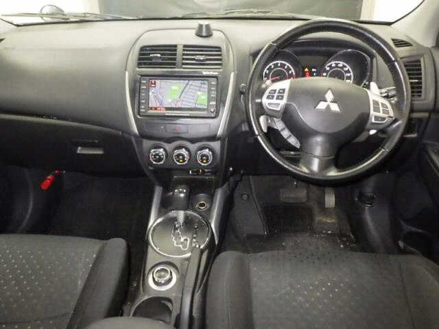 MITSUBISHI RVR 2012