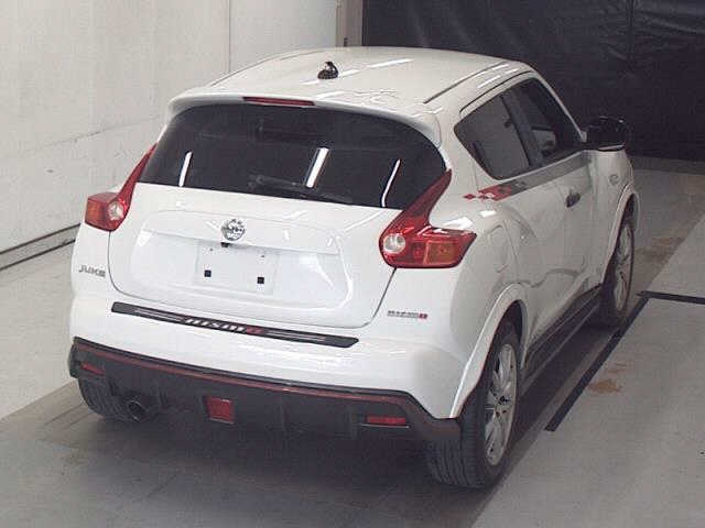 NISSAN JUKE 2013