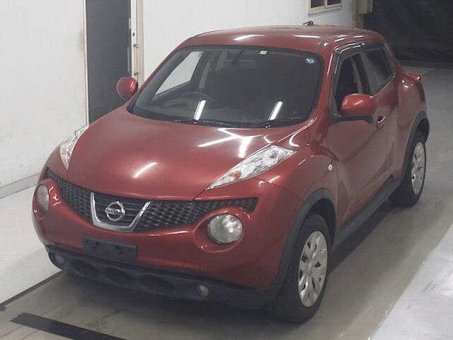 NISSAN JUKE 2013