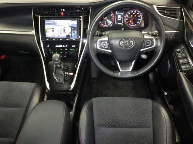 TOYOTA HARRIER 2017