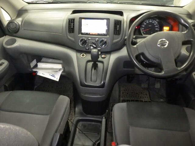 NISSAN NV200 2016