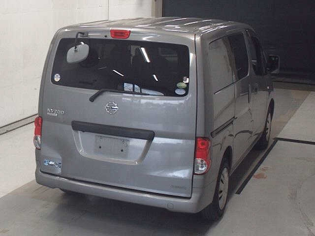 NISSAN NV200 2016